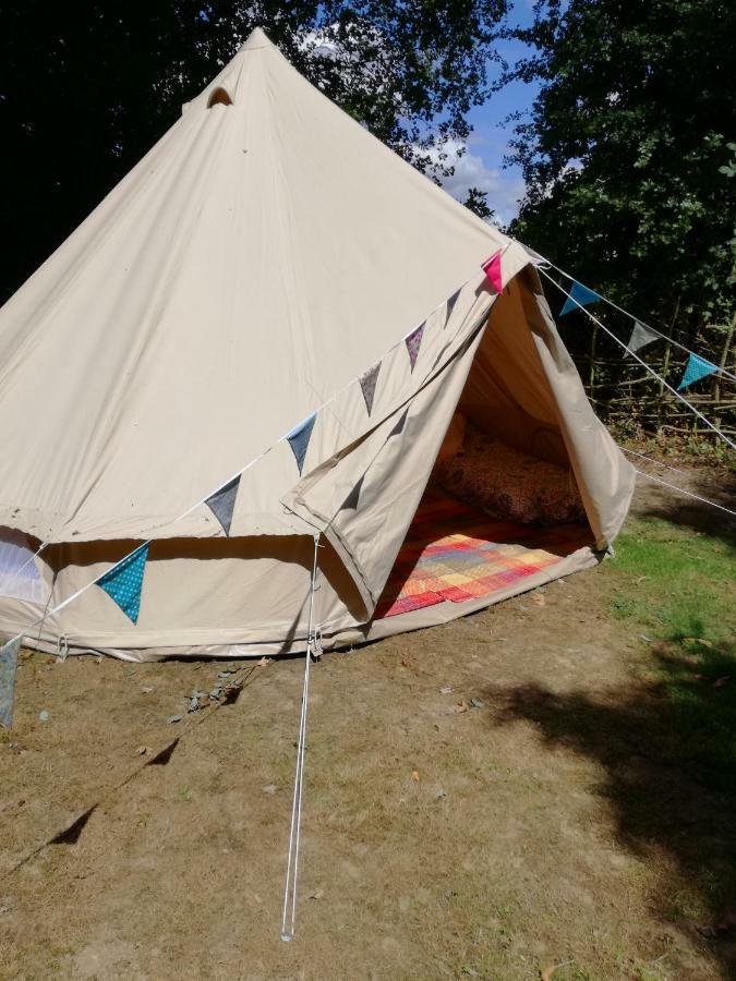 7 Valleys Camping 호텔 Flers  외부 사진