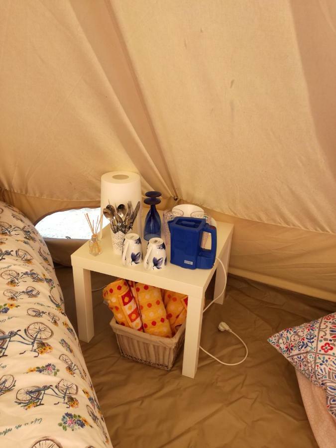 7 Valleys Camping 호텔 Flers  외부 사진