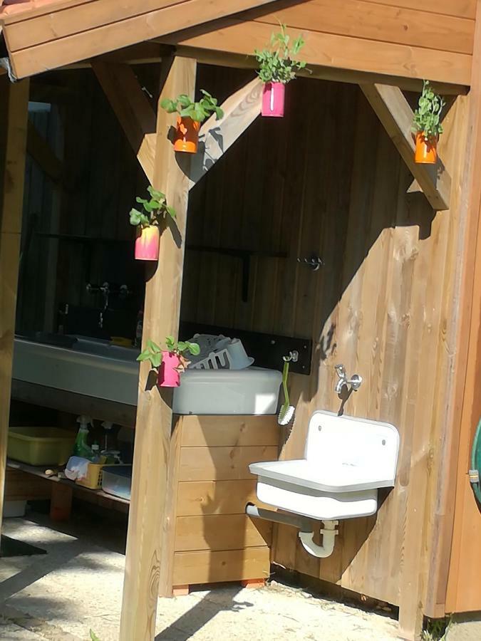 7 Valleys Camping 호텔 Flers  외부 사진